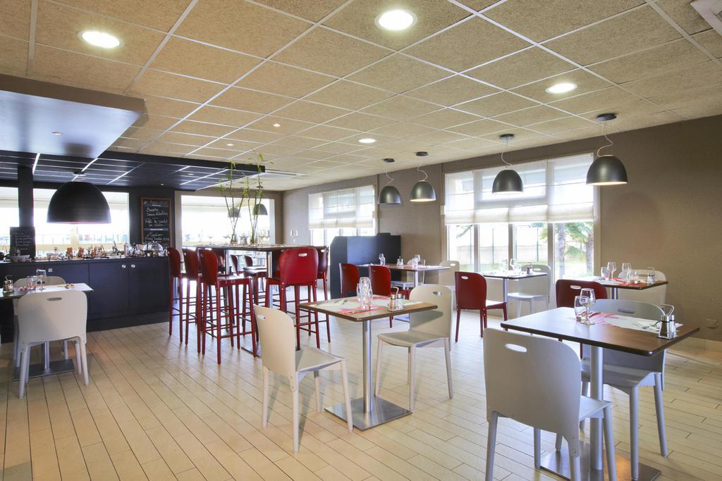 Campanile Pau Est-Bizanos Hotel Kültér fotó