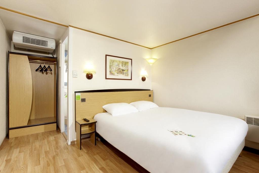 Campanile Pau Est-Bizanos Hotel Kültér fotó